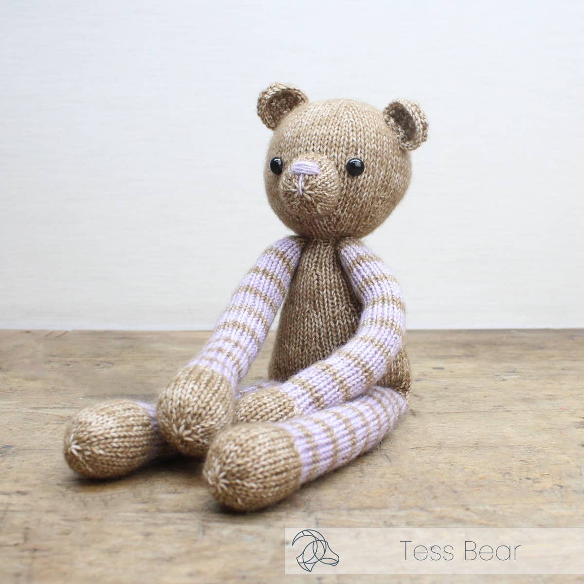 Hardicraft USA - DIY Knitting Kit - Tess Bear - Pisgah Needleworks