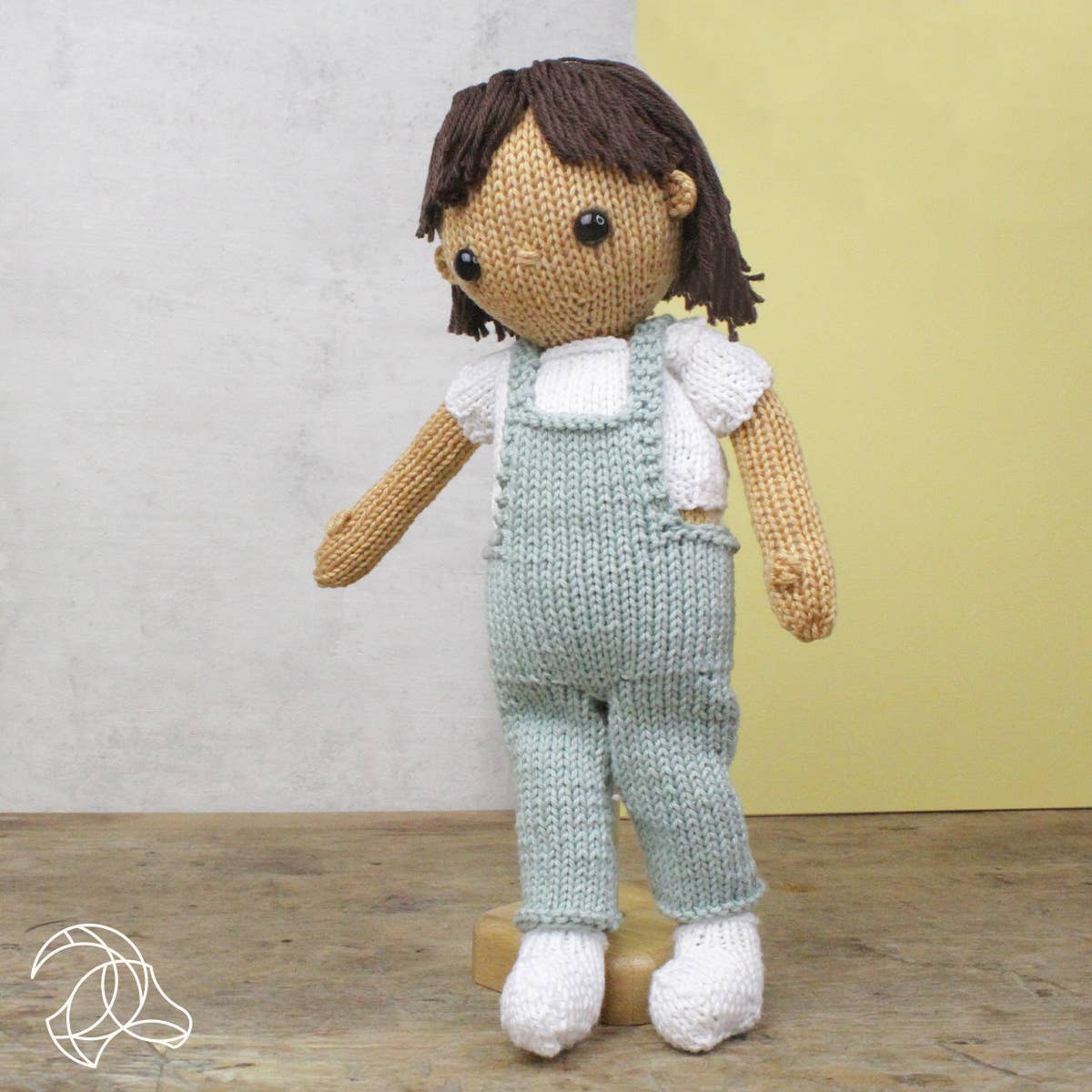 Hardicraft DIY Knitting Kit – Girl June (Multicultural Doll)