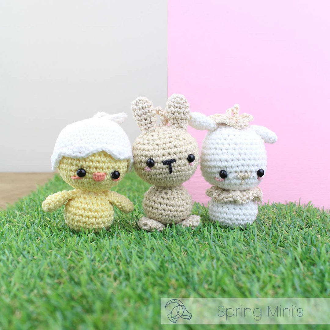 Hardicraft USA - DIY Crochet Kit - Mini Chick - Pisgah Needleworks
