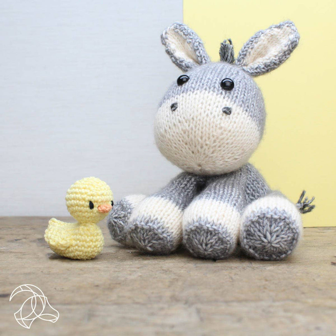 Hardicraft USA - DIY Knitting Kit - Lente Donkey - Pisgah Needleworks