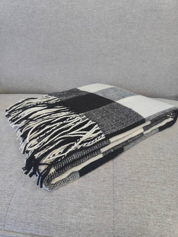 Fennco Styles - Classic Buffalo Plaid Decorative Throw Blanket: Red - Pisgah Needleworks
