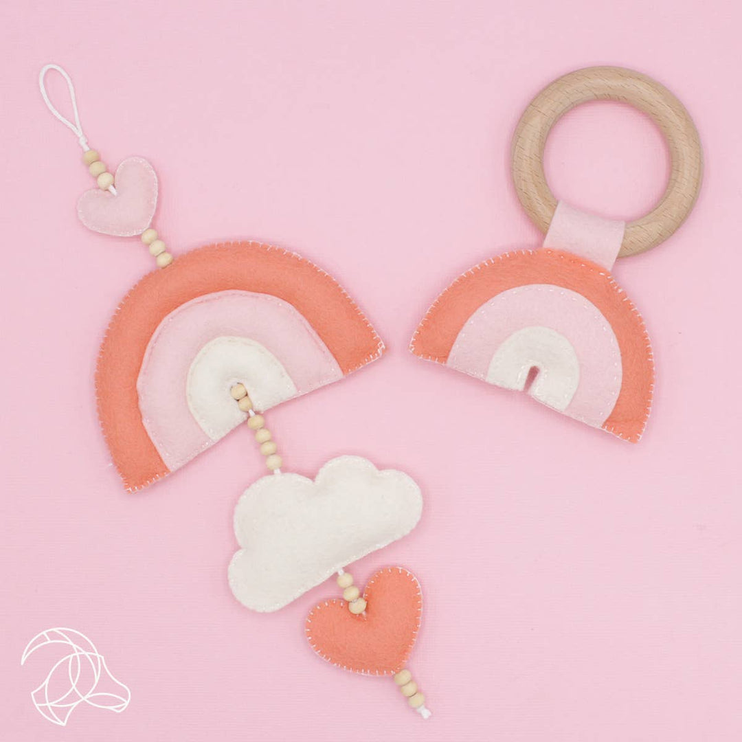 Hardicraft USA - DIY Felt Kit - Rainbow Rattle - Pink