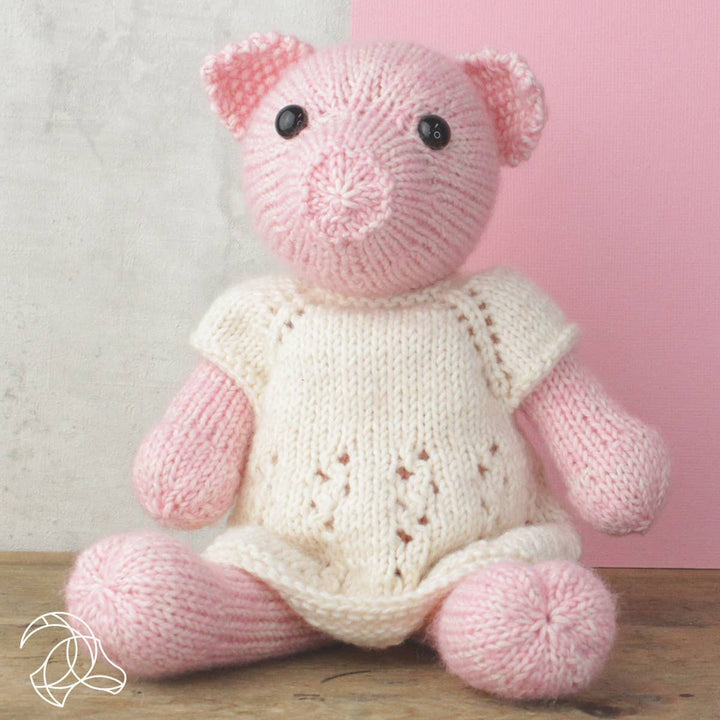 Hardicraft USA - DIY Knitting Kit - Frida Piglet - Pisgah Needleworks