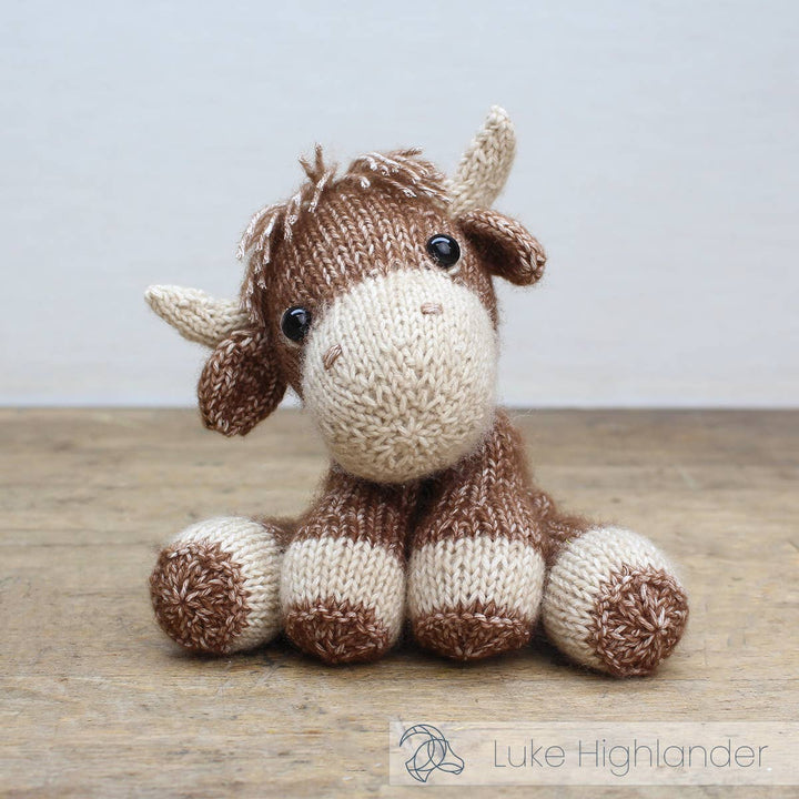 Hardicraft USA - DIY Knitting Kit - Luke Highlander - Pisgah Needleworks