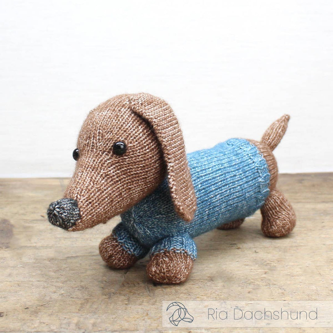 Hardicraft USA - DIY Knitting Kit - Ria Dachshund - Pisgah Needleworks