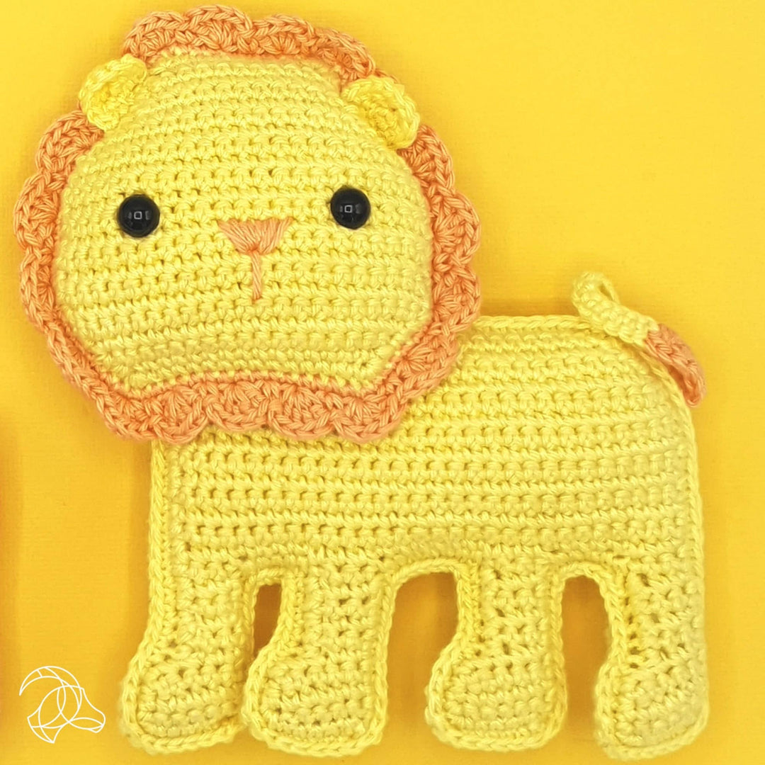Hardicraft USA - DIY Crochet Kit - Luca Lion