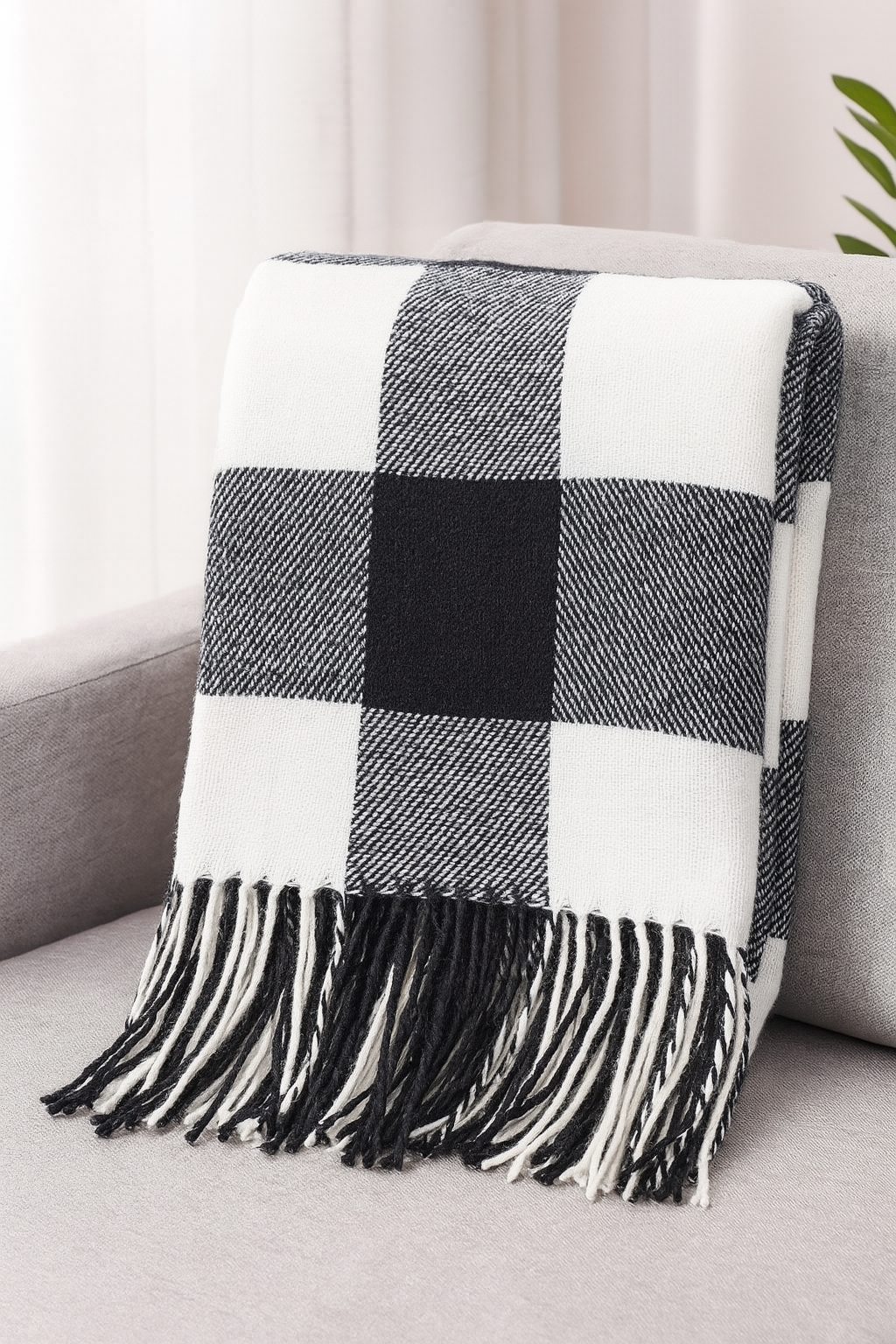 Fennco Styles - Classic Buffalo Plaid Decorative Throw Blanket: Black - Pisgah Needleworks