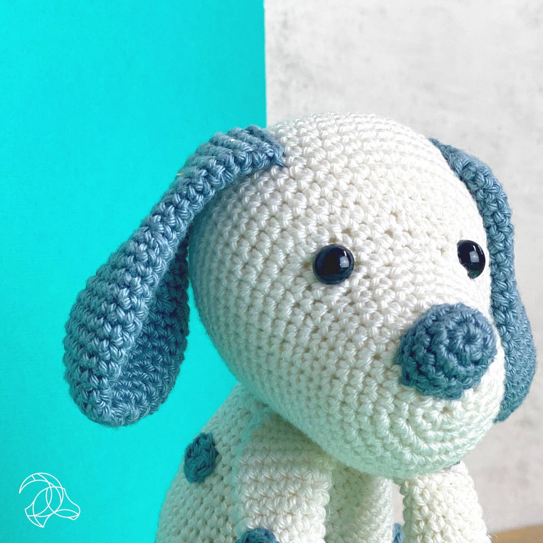 Hardicraft USA - DIY Crochet Kit - Brix Puppy - Pisgah Needleworks