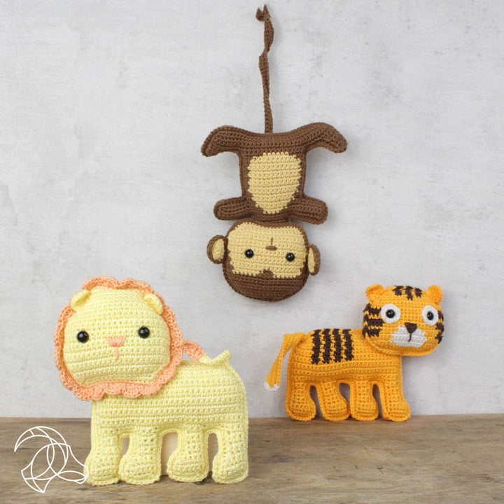 Hardicraft USA - DIY Crochet Kit - Oscar Tiger