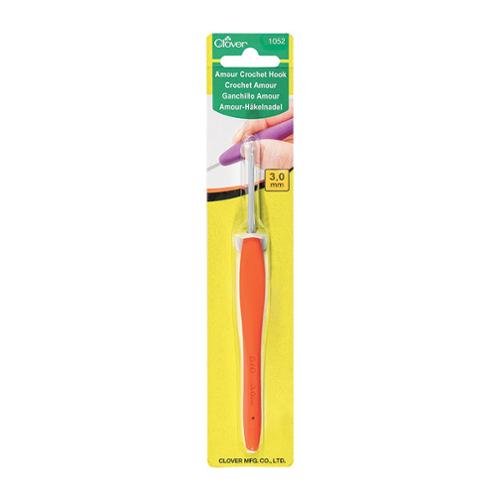 Clover Amour Crochet Hook – 3.0 mm (1052) - Pisgah Needleworks