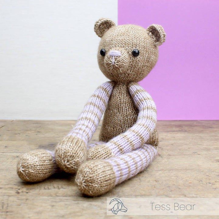 Hardicraft USA - DIY Knitting Kit - Tess Bear - Pisgah Needleworks