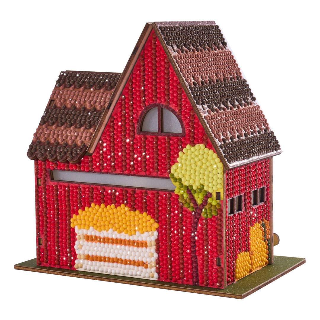 Diamond Art Club - Gem House - Farm House: Round with 26 Colors / 4,989 / 5.5" x 4.1" x 3.1" (14cm x 10.5cm x 8cm) - Pisgah Needleworks