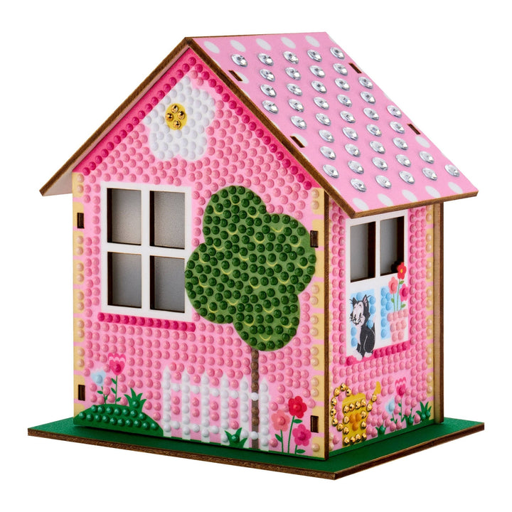 Diamond Art Club - Minnie Mouse - Gem House: Round with 17 Colors including 1 Electro Diamond and 4 Fairy Dust Diamonds / 2,075 / 5.5" x 4.1" x 3.1" (14 x 10.5 x 8cm) - Pisgah Needleworks