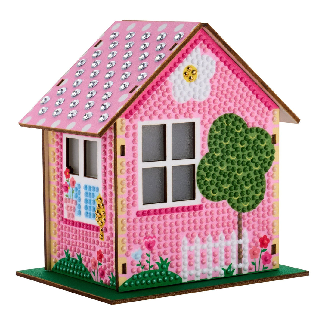 Diamond Art Club - Minnie Mouse - Gem House: Round with 17 Colors including 1 Electro Diamond and 4 Fairy Dust Diamonds / 2,075 / 5.5" x 4.1" x 3.1" (14 x 10.5 x 8cm) - Pisgah Needleworks