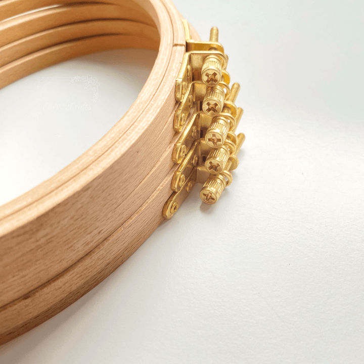 Eight22Crafts - Oval Beechwood Embroidery Hoops, Cross Stitch Hoop Frames: 5" x 8" - Pisgah Needleworks