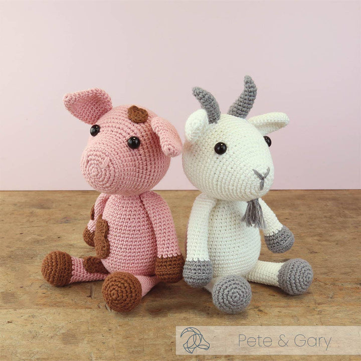 Hardicraft DIY Crochet Kit - Gary Goat - Pisgah Needleworks