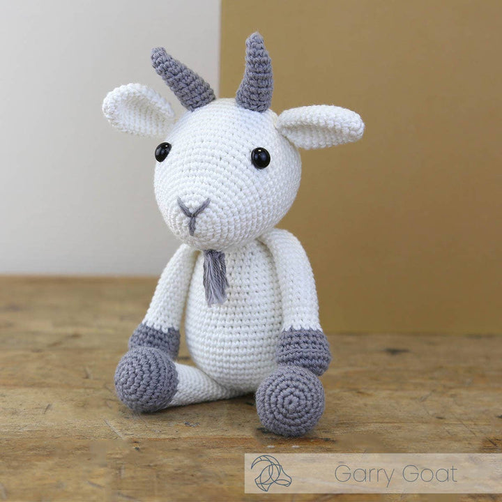 Hardicraft DIY Crochet Kit - Gary Goat - Pisgah Needleworks