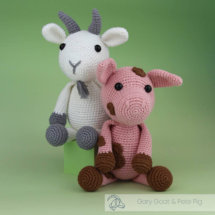 Hardicraft DIY Crochet Kit - Gary Goat - Pisgah Needleworks