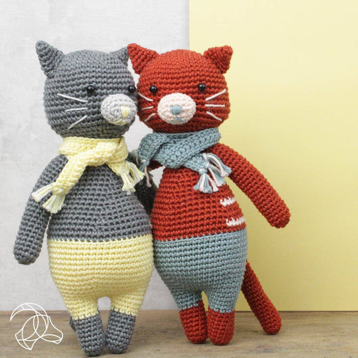 Hardicraft Polly Cat DIY Crochet Kit - Pisgah Needleworks