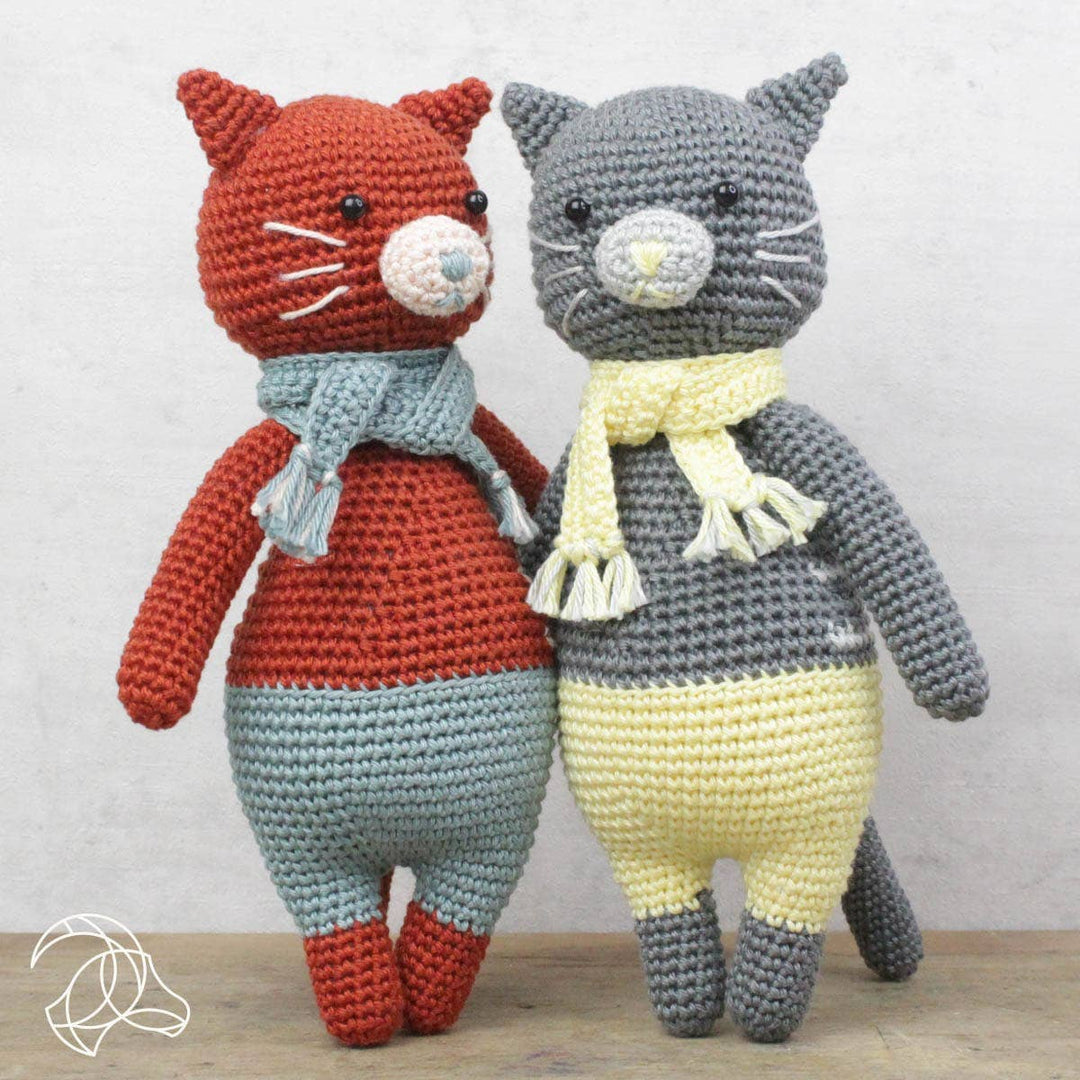 Hardicraft Polly Cat DIY Crochet Kit - Pisgah Needleworks