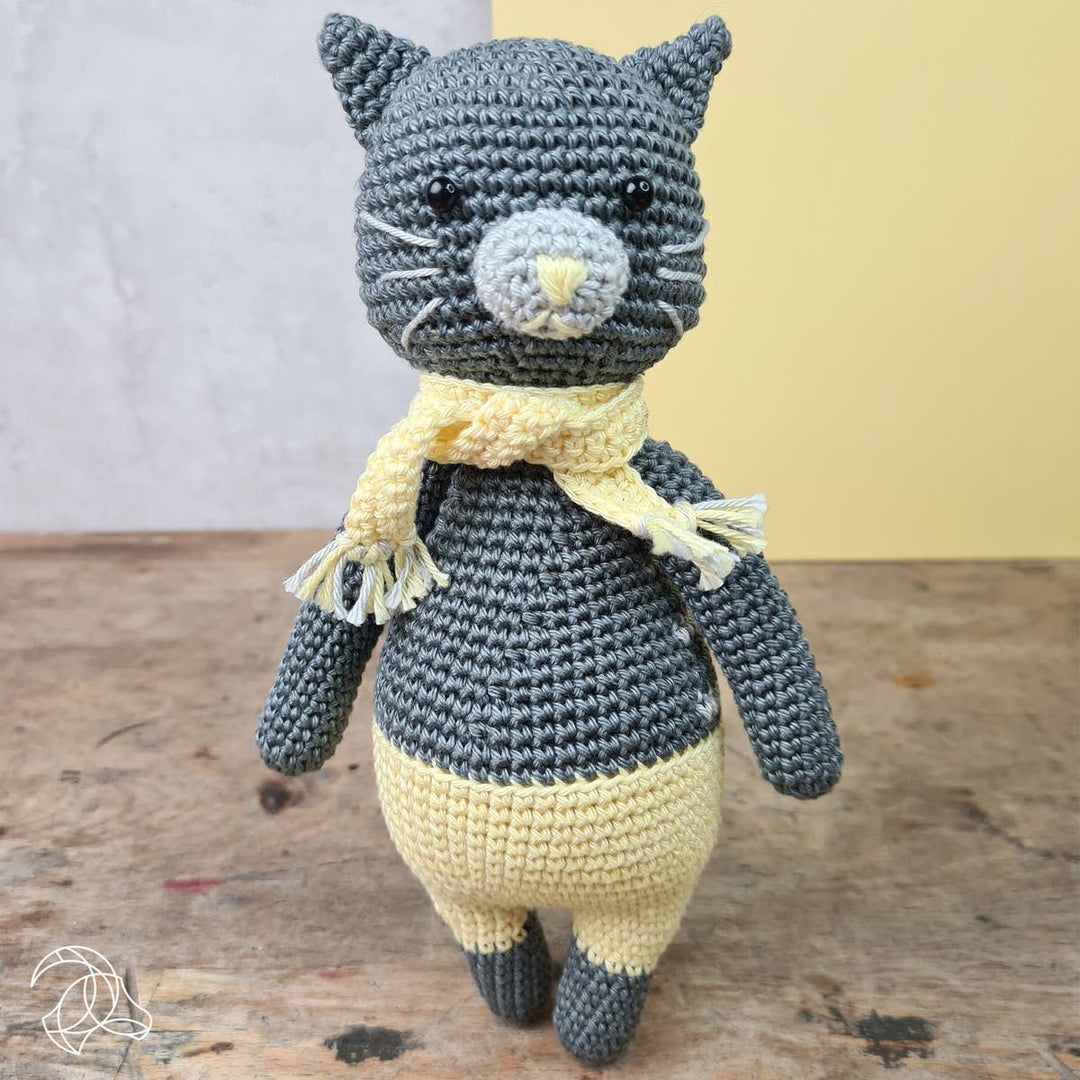 Hardicraft Polly Cat DIY Crochet Kit - Pisgah Needleworks
