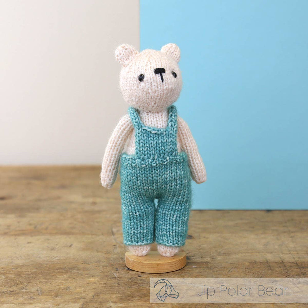 Hardicraft USA - DIY Knitting Kit - Jip Polar Bear - Pisgah Needleworks