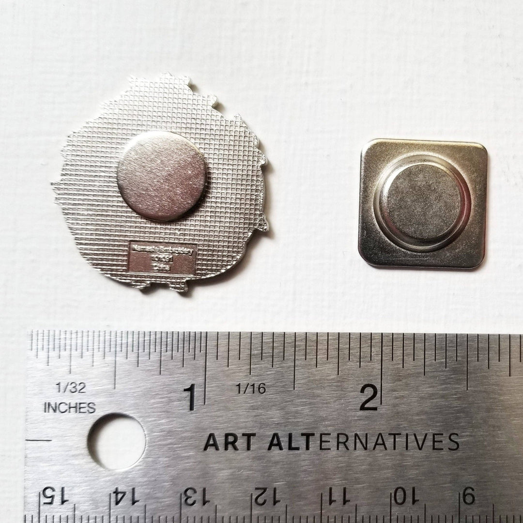 Jessica Long Embroidery - Happy Sloth Enamel Needle Minder - Pisgah Needleworks