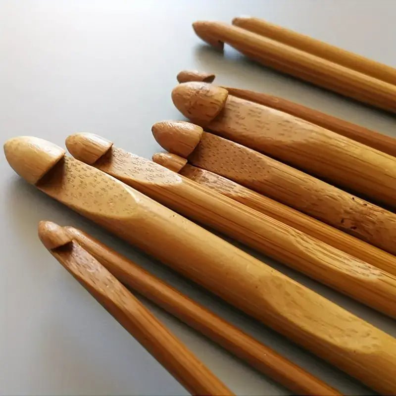Magnifique Hearts Bamboo Crochet Hook Set – 12 Piece Set 3mm–10mm - Pisgah Needleworks
