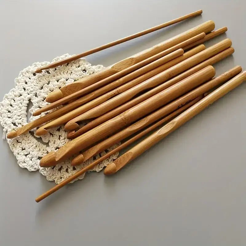Magnifique Hearts Bamboo Crochet Hook Set – 12 Piece Set 3mm–10mm - Pisgah Needleworks