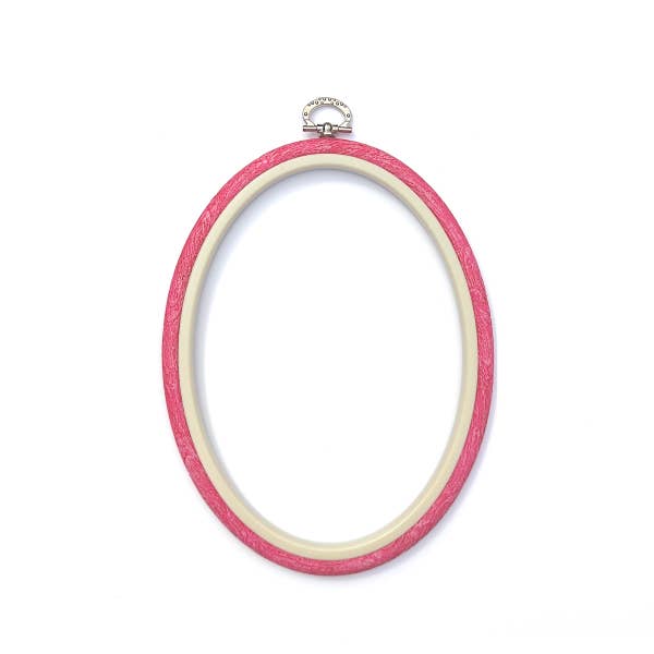 Nurge - 14.5 x 19cm (51/2 x 71/2") Nurge Flexi Hoops Oval: Sand - Pisgah Needleworks