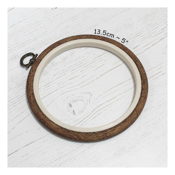 Nurge - Nurge Flexi Hoops Round 13.5cm (5.3"): Sand - Pisgah Needleworks