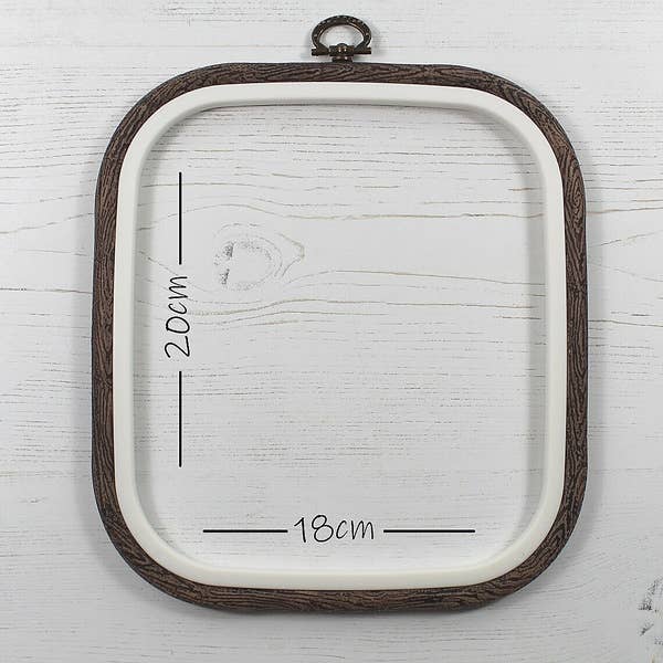 Nurge - Nurge Flexi Hoops Square 180mm (7") X 200mm (8"): Sand / 180mm(7") x 200mm(8") - Pisgah Needleworks