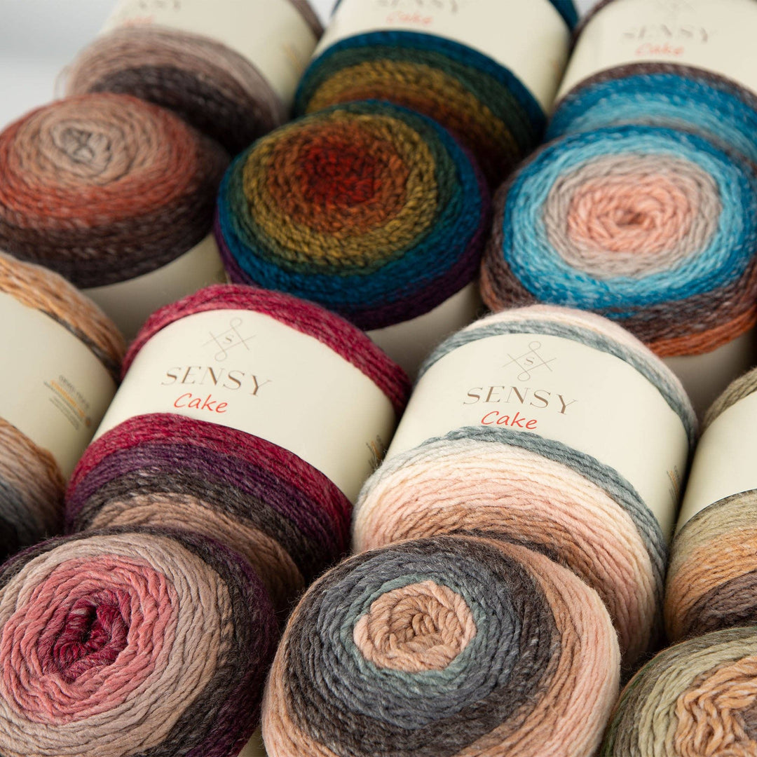 Sensy - Sensy Cake Yarn, 5.3 oz, 525 Yards, Gauge 3 Light: 559 / 1 Skein - Pisgah Needleworks