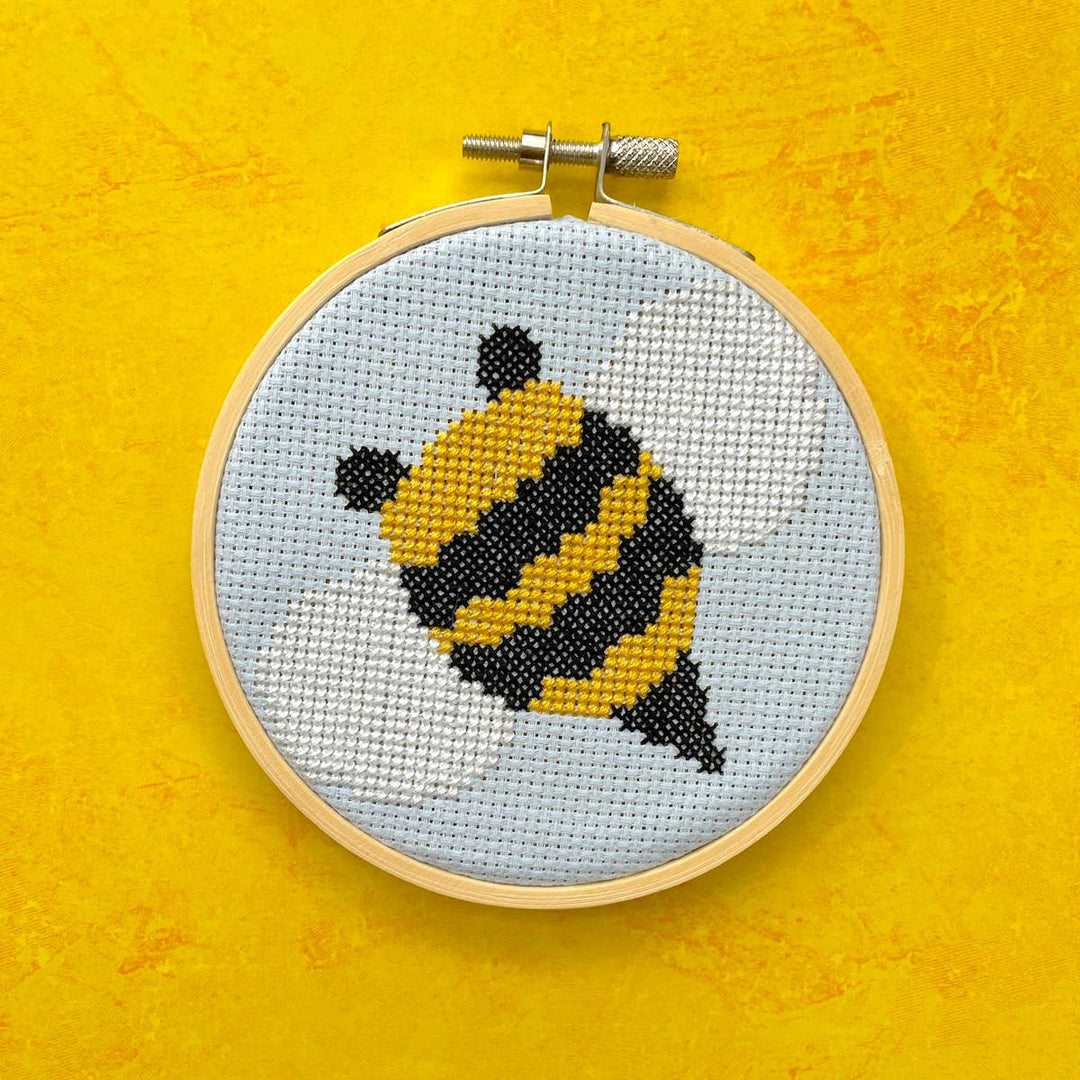 Spot Colors – Busy Bee by Mary Engelbreit Cross Stitch Kit (Beginner, 4”) - Pisgah Needleworks