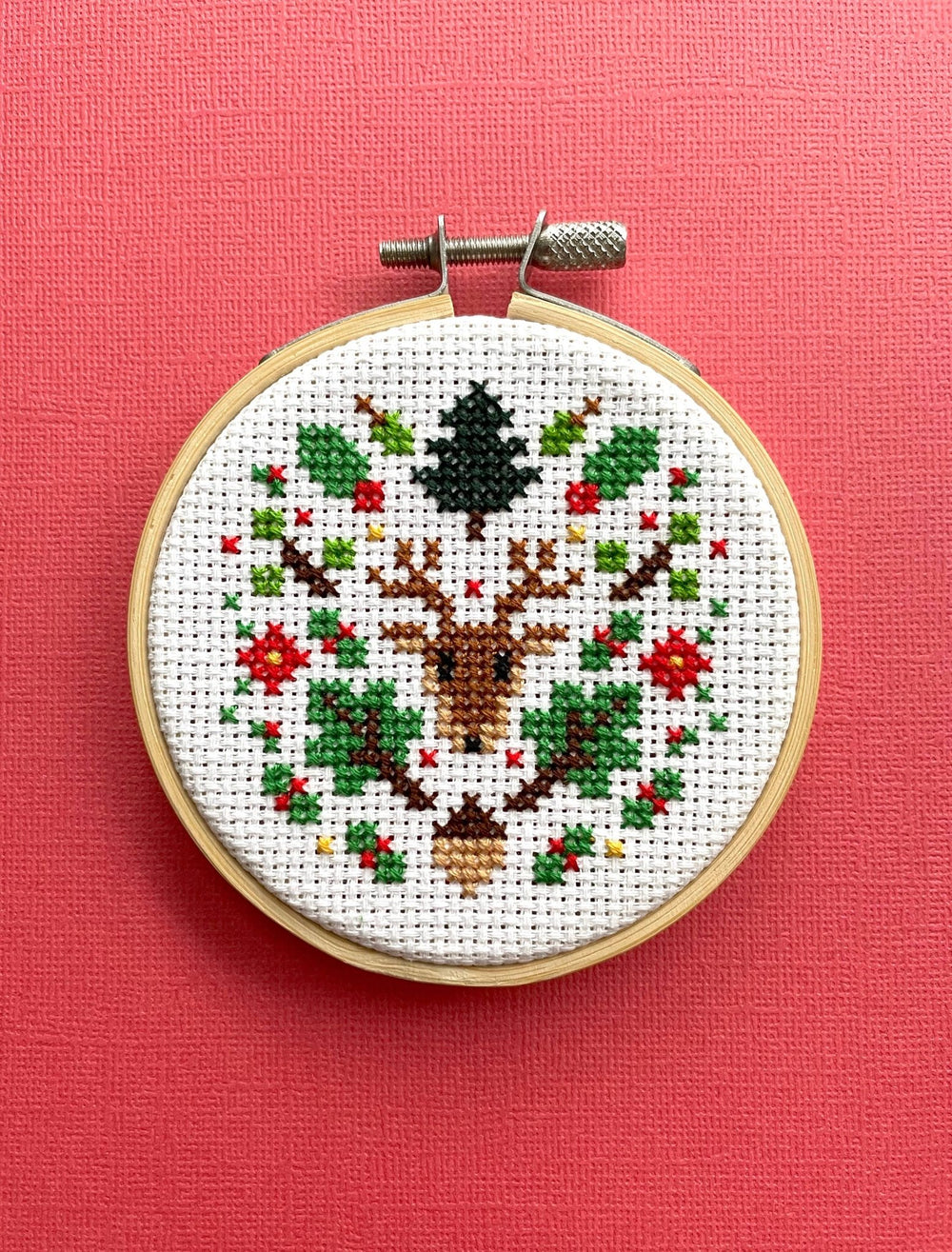 Spot Colors - Woodland Mini Ornament Cross Stitch DIY KIT - Pisgah Needleworks