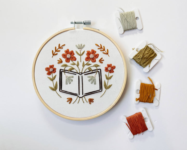 Urbann Nest - Book Lovers No. 1 Embroidery Kit - Pisgah Needleworks