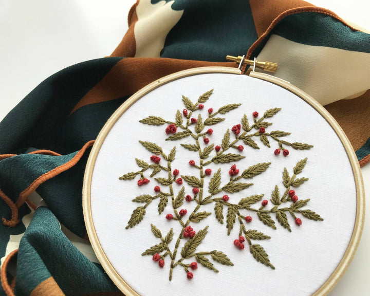 Urbann Nest - Holly Embroidery Kit - Pisgah Needleworks
